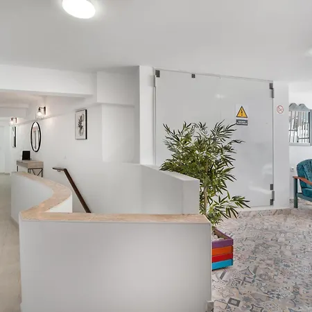 Lägenhet Flores 1a *