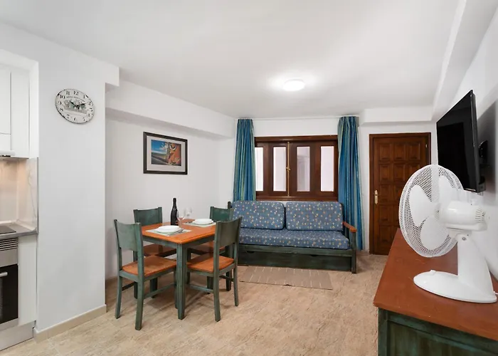 Flores 1a Адехе